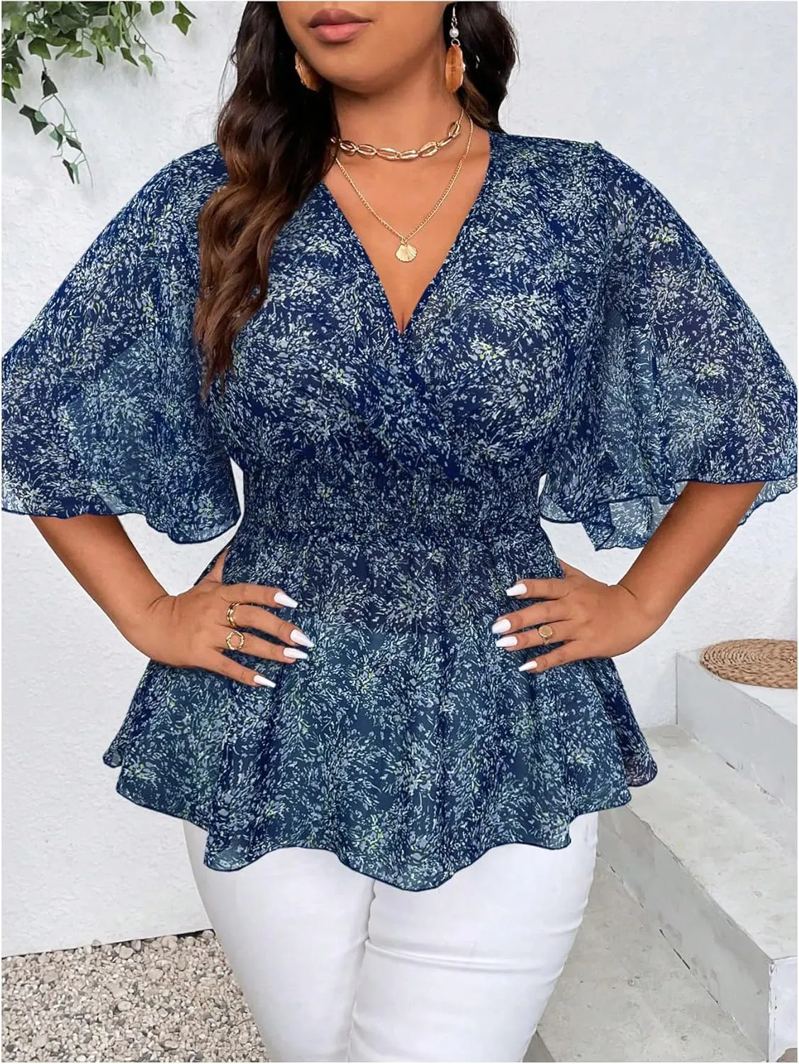 SOLY HUX Women's Plus Size V Neck Blouses Floral Print Flowy Peplum Tops Summer Ruffle Chiffon Shirts