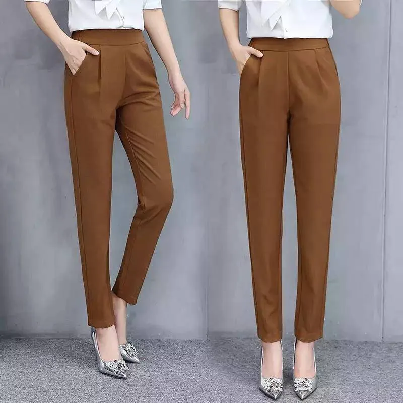 Women’s Slim Fit Pleated Pants with Pockets